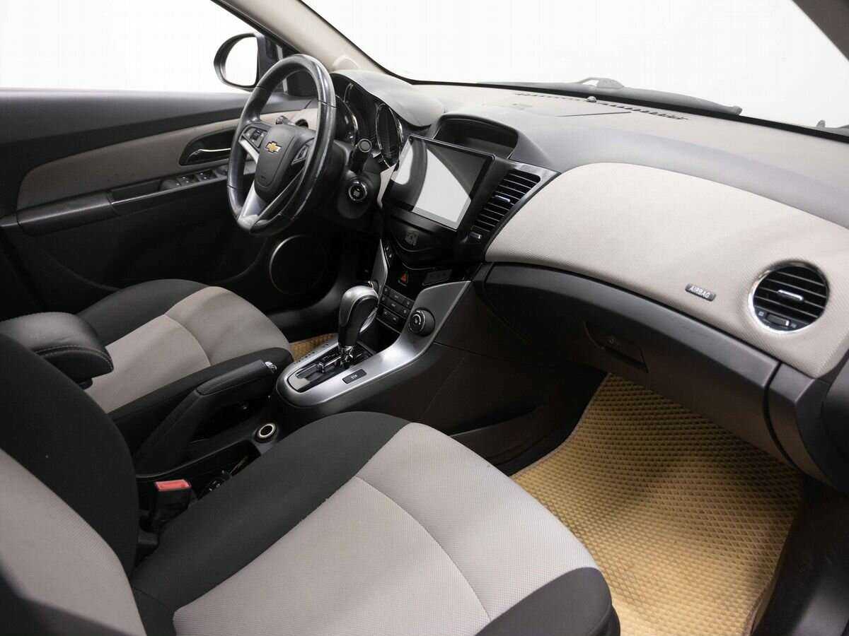 Купить Chevrolet Cruze, 2012, 176 022 км, фото №11