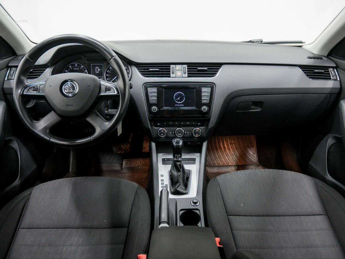 Купить Skoda Octavia, 2013, 270 000 км, фото №11