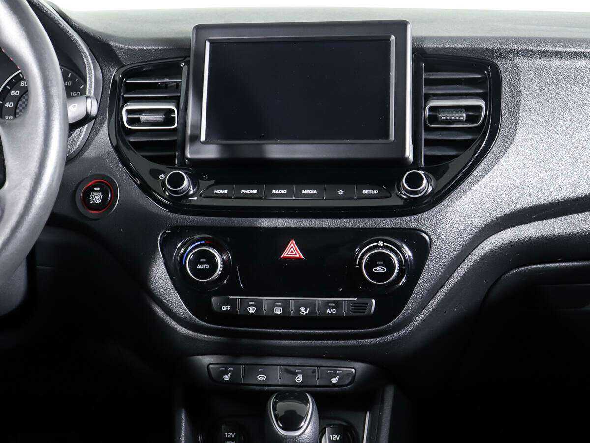 Купить Hyundai Solaris, 2020, 81 352 км, фото №12