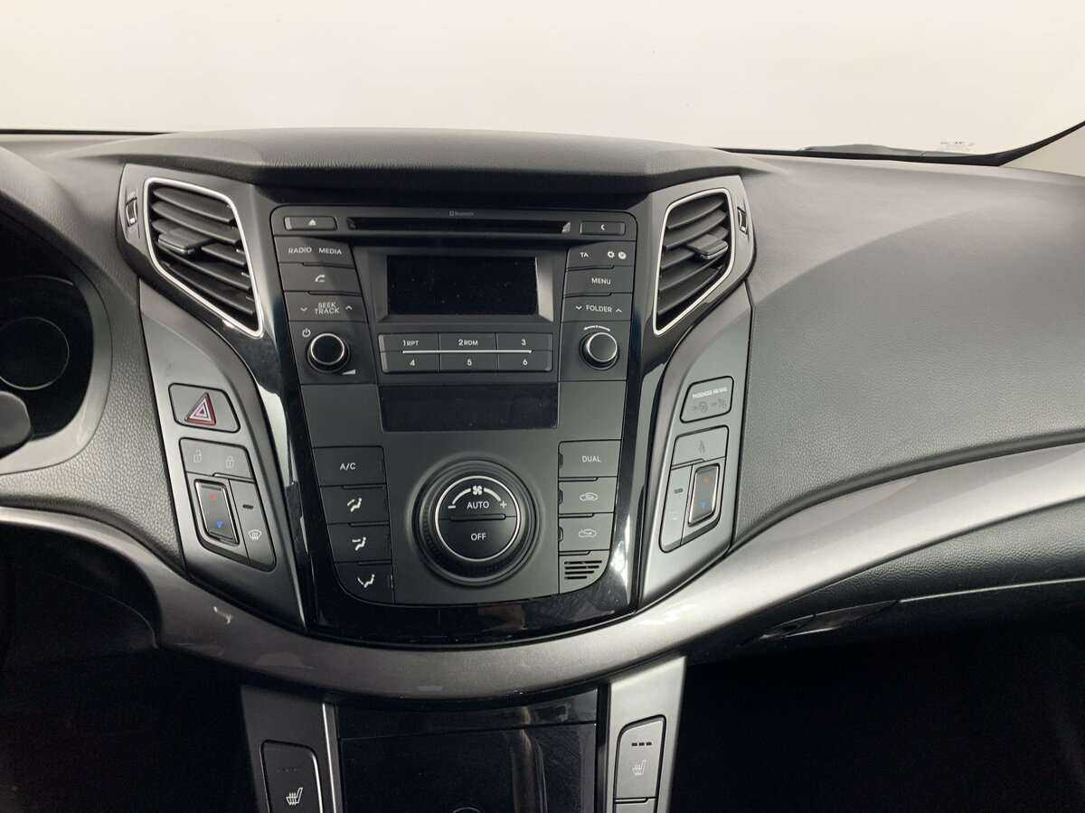 Купить Hyundai i40, 2016, 119 560 км, фото №12