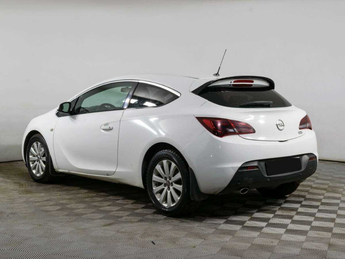 Купить Opel Astra GTC, 2012, 184 154 км, фото №7