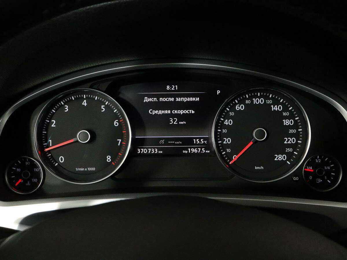 Купить Volkswagen Touareg, 2012, 370 732 км, фото №9