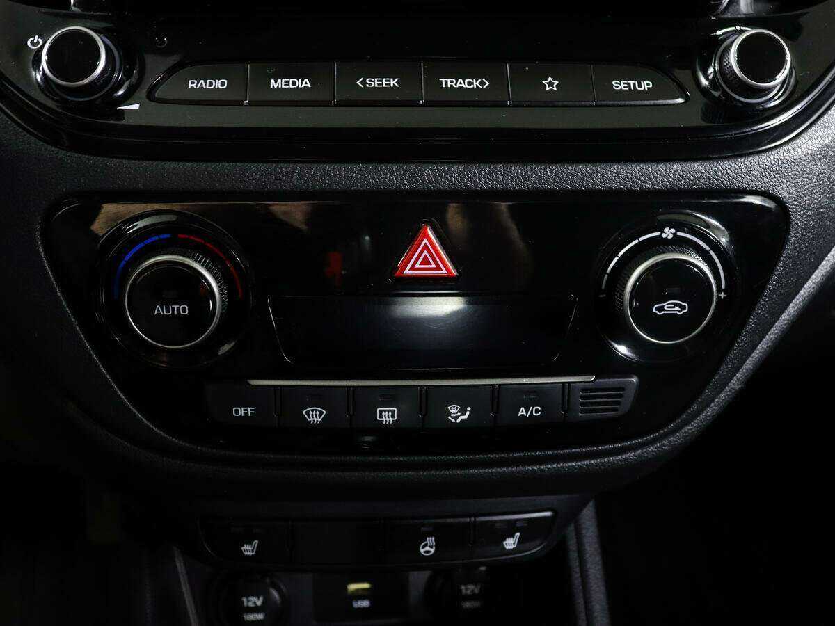 Купить Hyundai Solaris, 2020, 84 385 км, фото №14