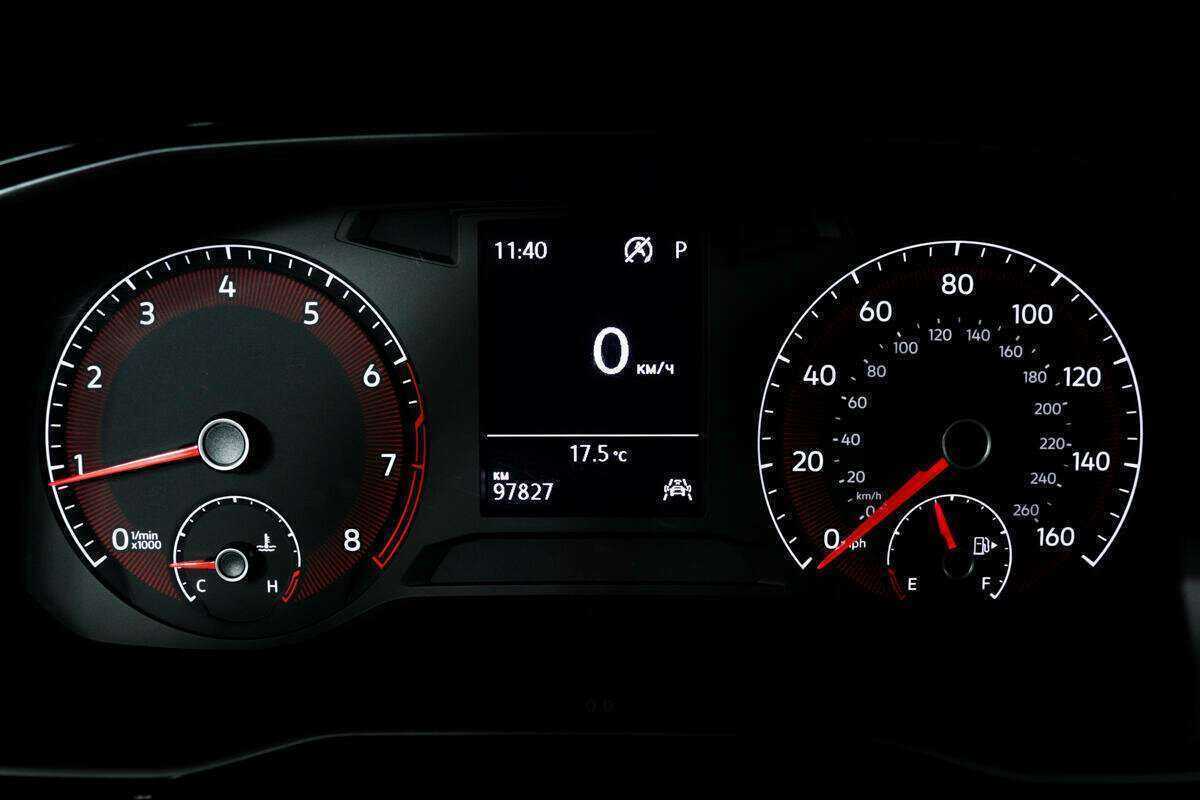 Купить Volkswagen Jetta 8-speed, 2019, 97 827 км, фото №10