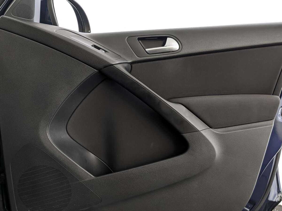 Купить Volkswagen Tiguan, 2015, 110 000 км, фото №21
