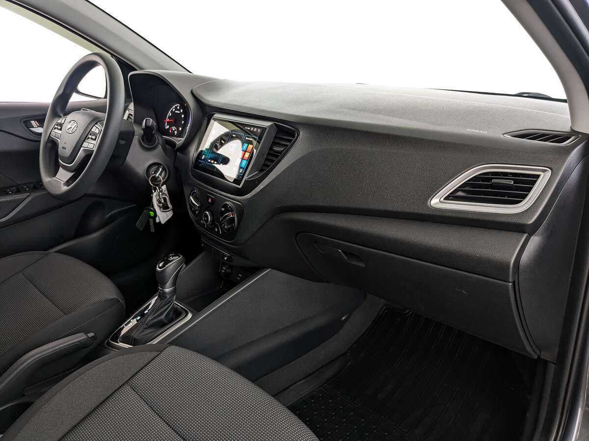 Купить Hyundai Solaris, 2021, 57 882 км, фото №13