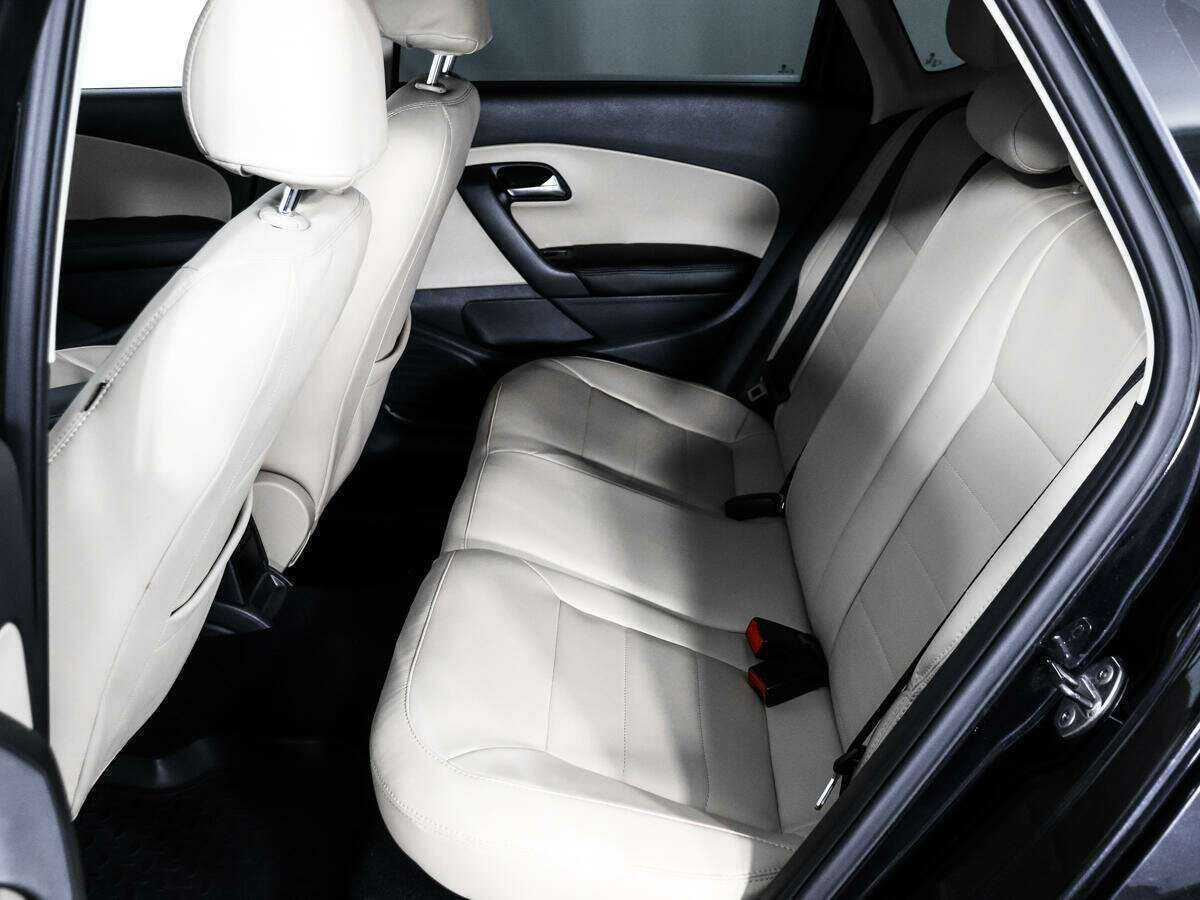 Купить Volkswagen Polo, 2018, 54 933 км, фото №8