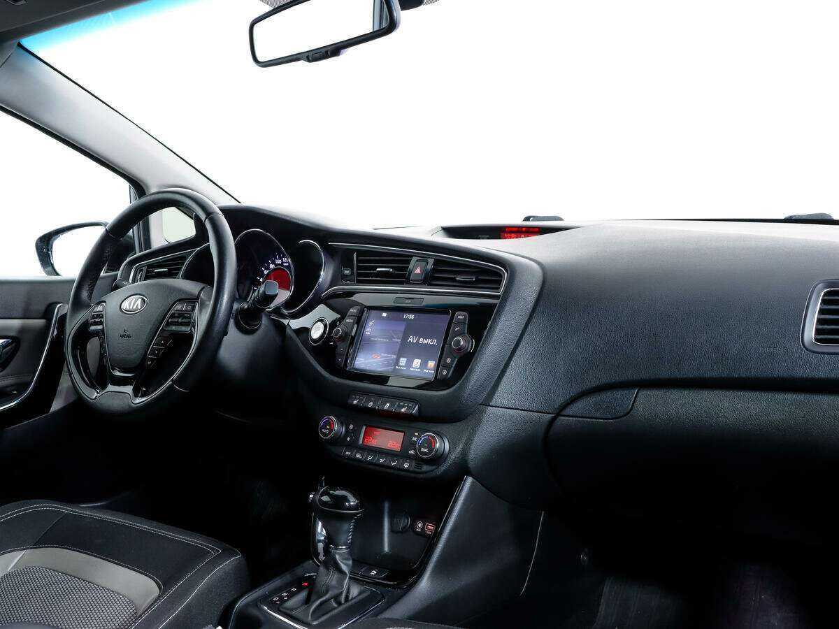 Купить Kia Ceed, 2018, 73 000 км, фото №9