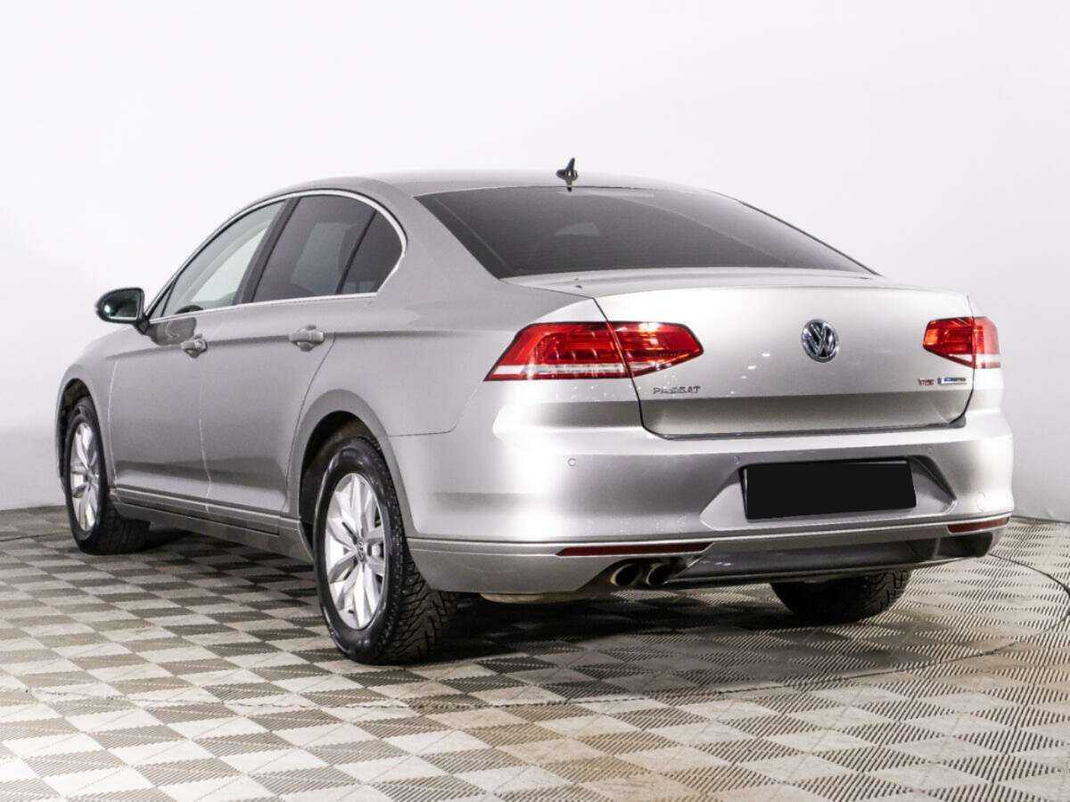 Купить Volkswagen Passat, 2017, 68 113 км, фото №7