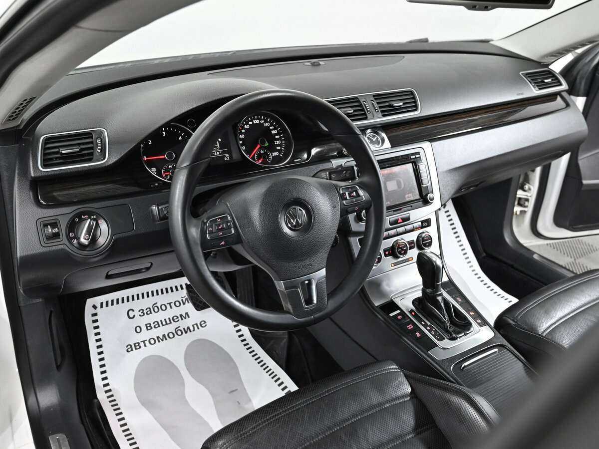 Купить Volkswagen Passat CC, 2012, 152 000 км, фото №8