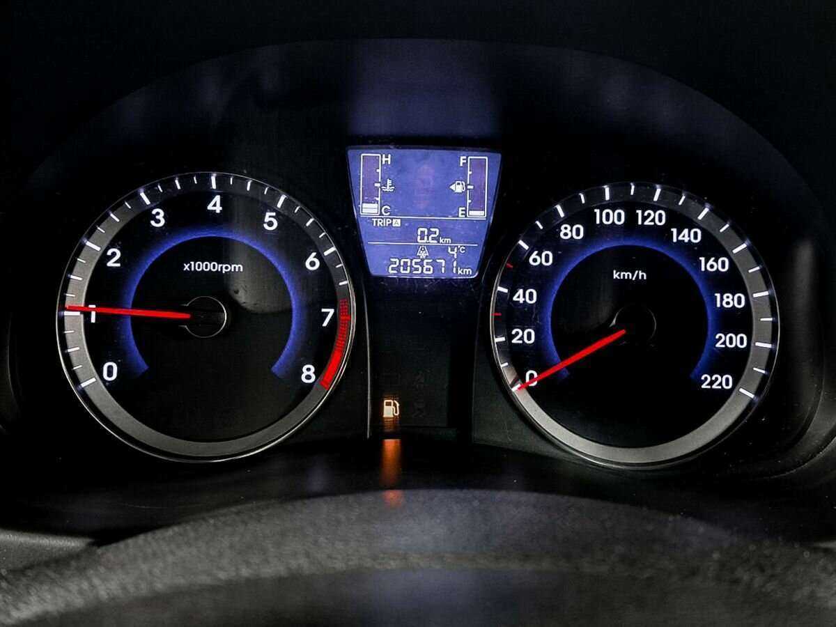 Купить Hyundai Solaris, 2015, 205 000 км, фото №10