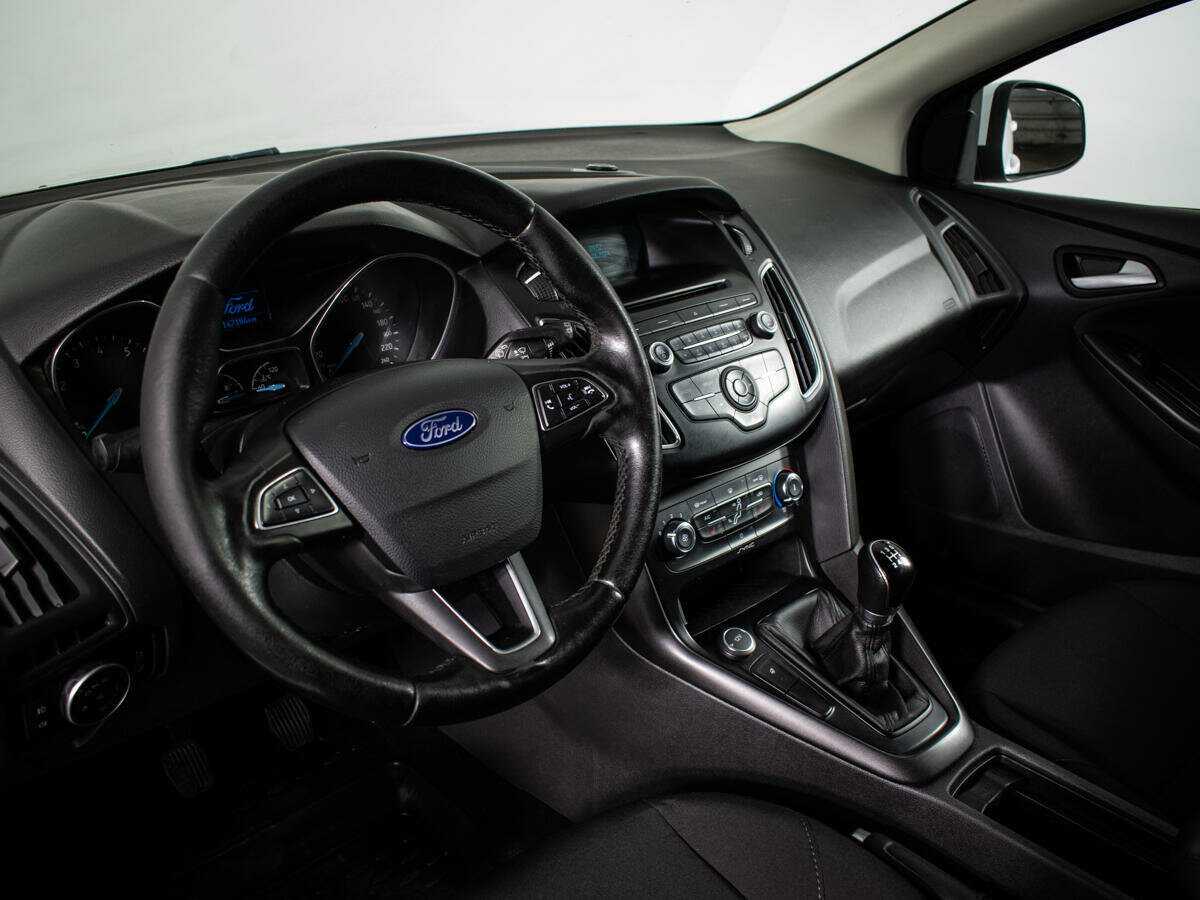 Купить Ford Focus, 2017, 142 182 км, фото №13