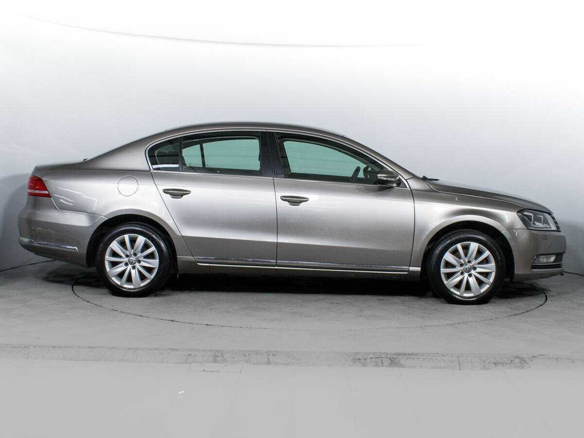 Купить Volkswagen Passat, 2012, 209 747 км, фото №4
