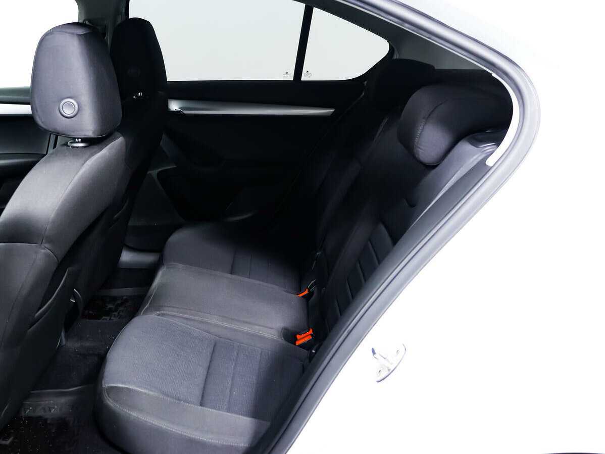 Купить Skoda Octavia, 2016, 122 765 км, фото №12