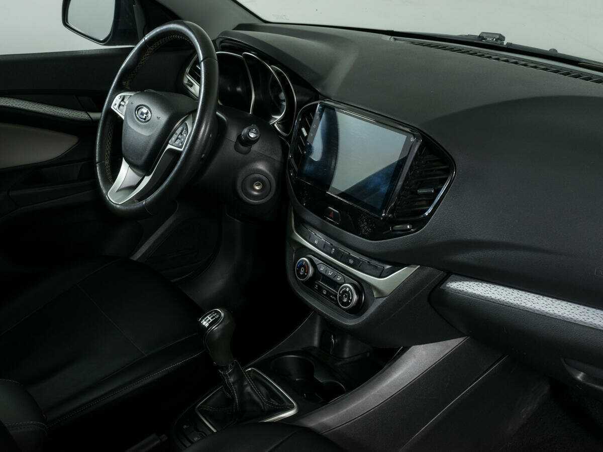 Купить Lada (ВАЗ) Vesta SW Cross, 2020, 131 780 км, фото №7