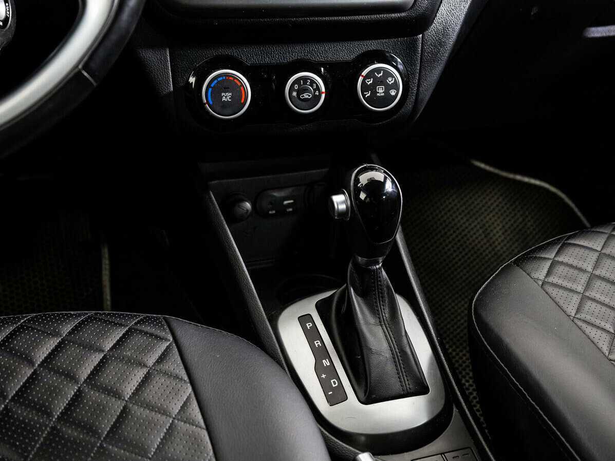 Купить Kia Rio, 2017, 104 000 км, фото №13