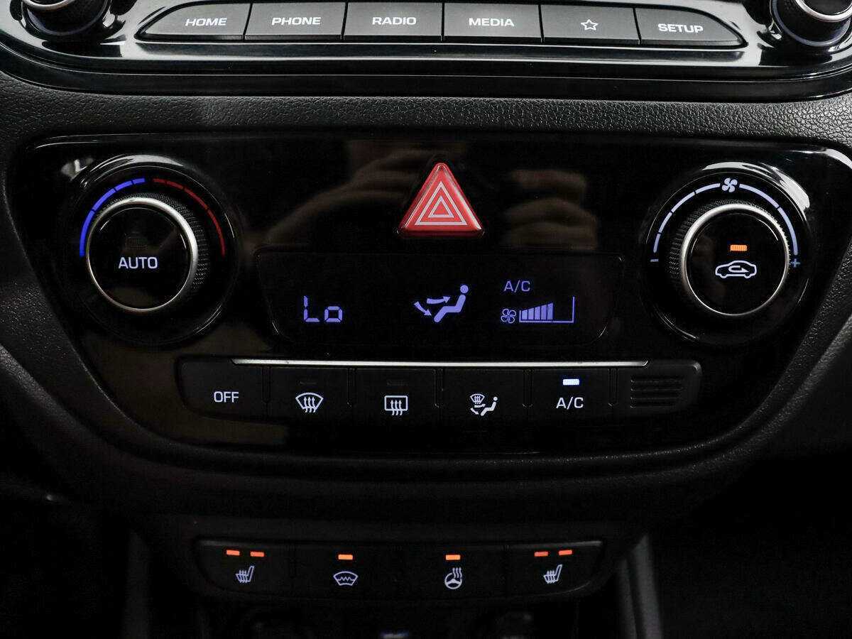 Купить Hyundai Solaris, 2020, 193 077 км, фото №11