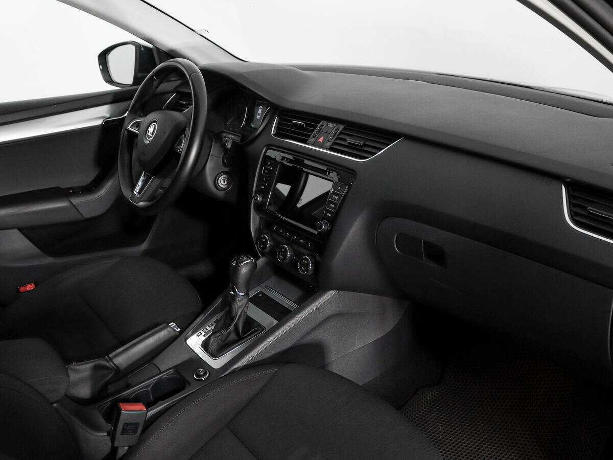 Купить Skoda Octavia, 2016, 138 000 км, фото №11