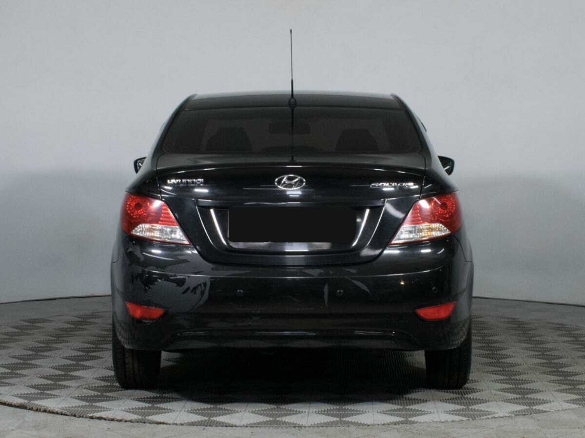 Купить Hyundai Solaris, 2014, 104 987 км, фото №6