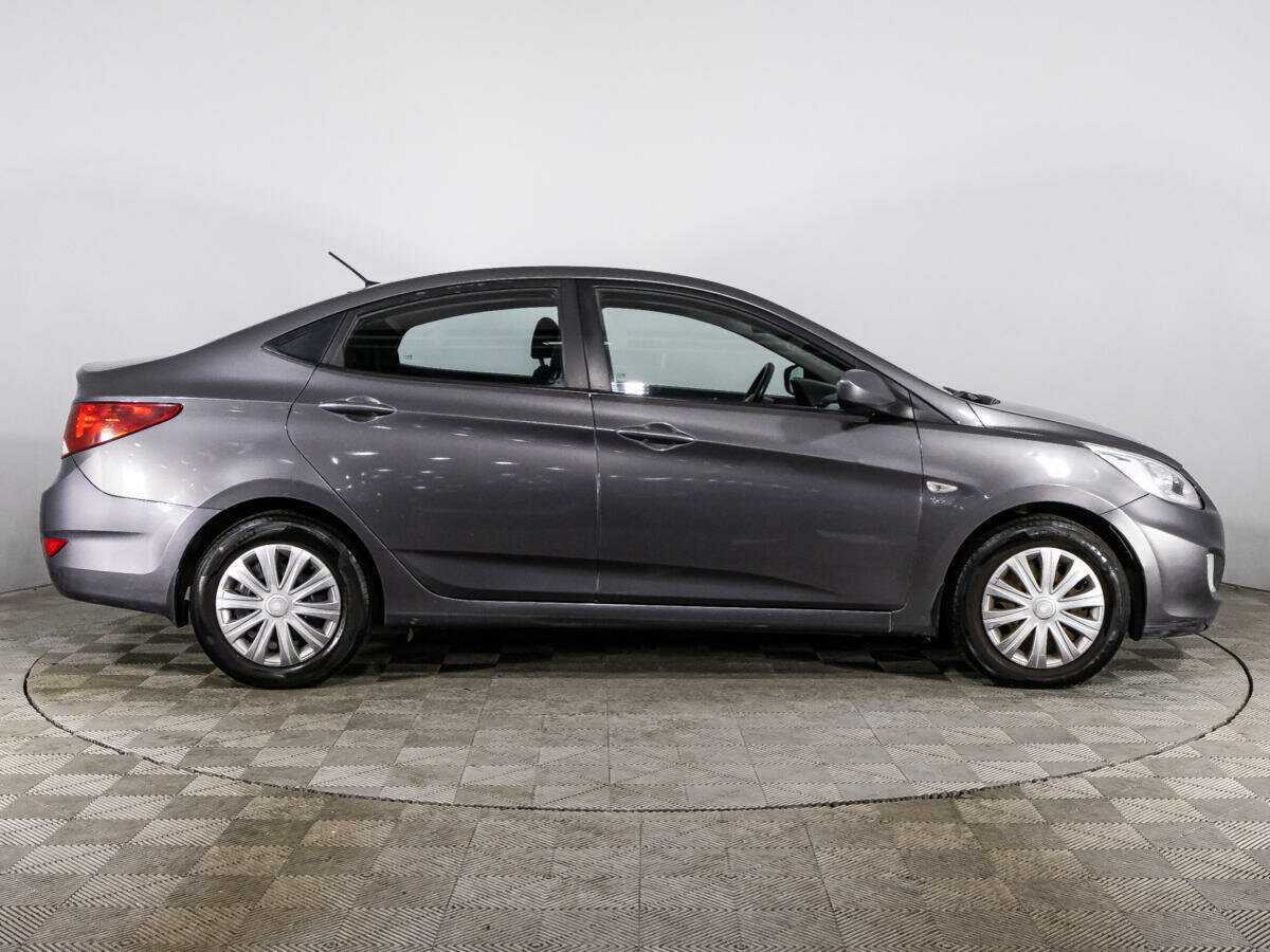 Купить Hyundai Solaris, 2014, 228 655 км, фото №4