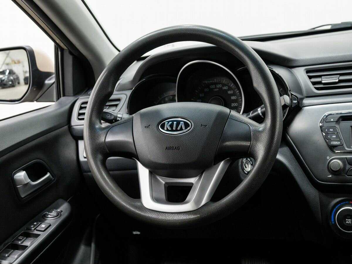 Купить Kia Rio 4-speed, 2012, 182 000 км, фото №11