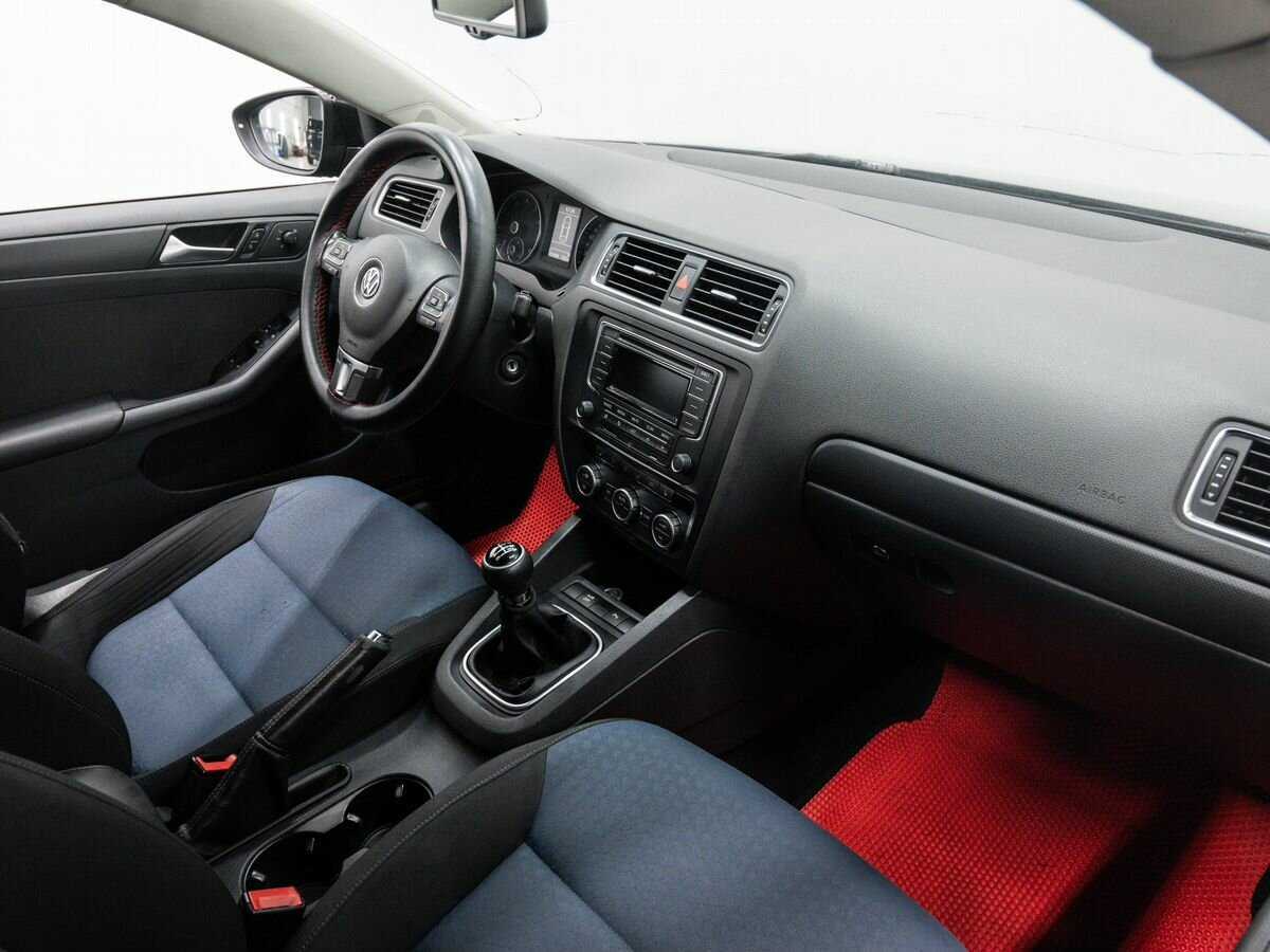 Купить Volkswagen Jetta, 2013, 312 700 км, фото №7