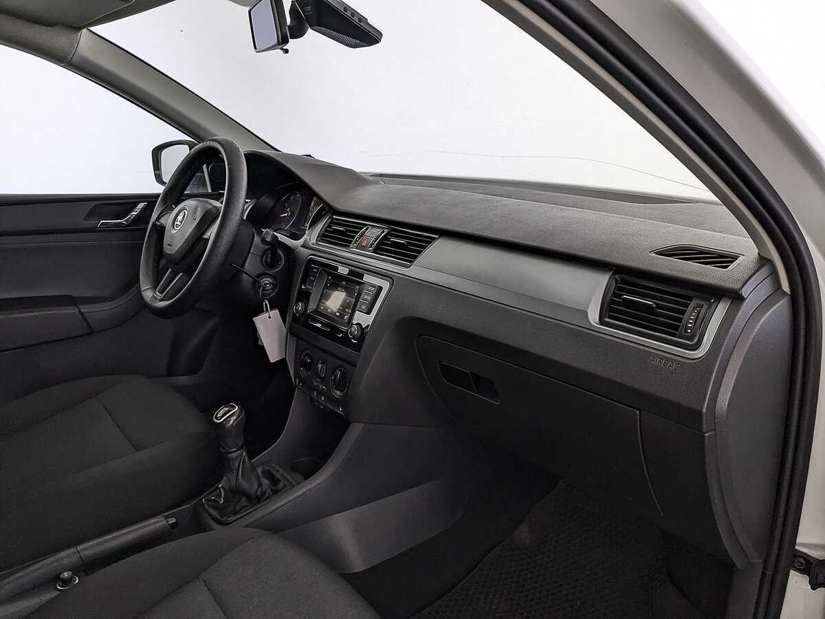 Купить Skoda Rapid, 2017, 209 187 км, фото №13