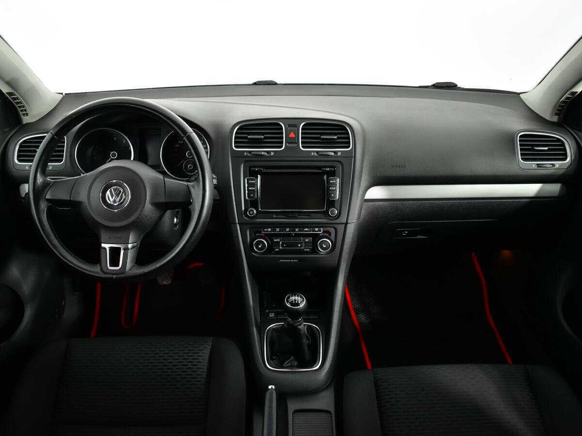Купить Volkswagen Golf, 2012, 228 103 км, фото №12