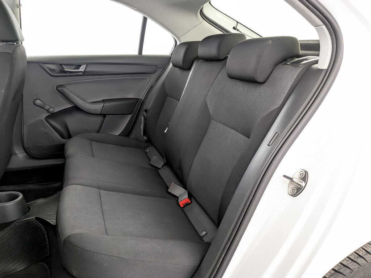 Купить Skoda Rapid, 2017, 177 284 км, фото №12