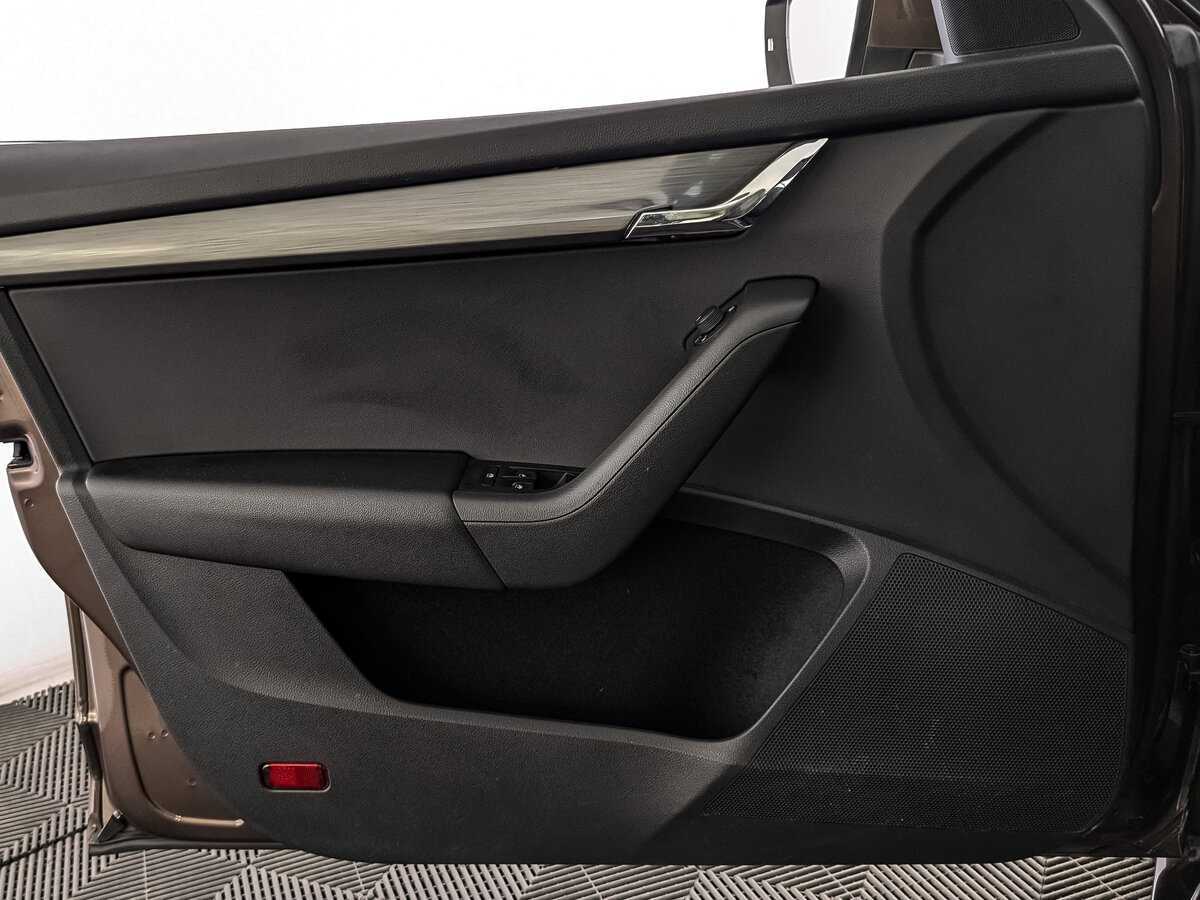 Купить Skoda Octavia, 2020, 45 768 км, фото №17