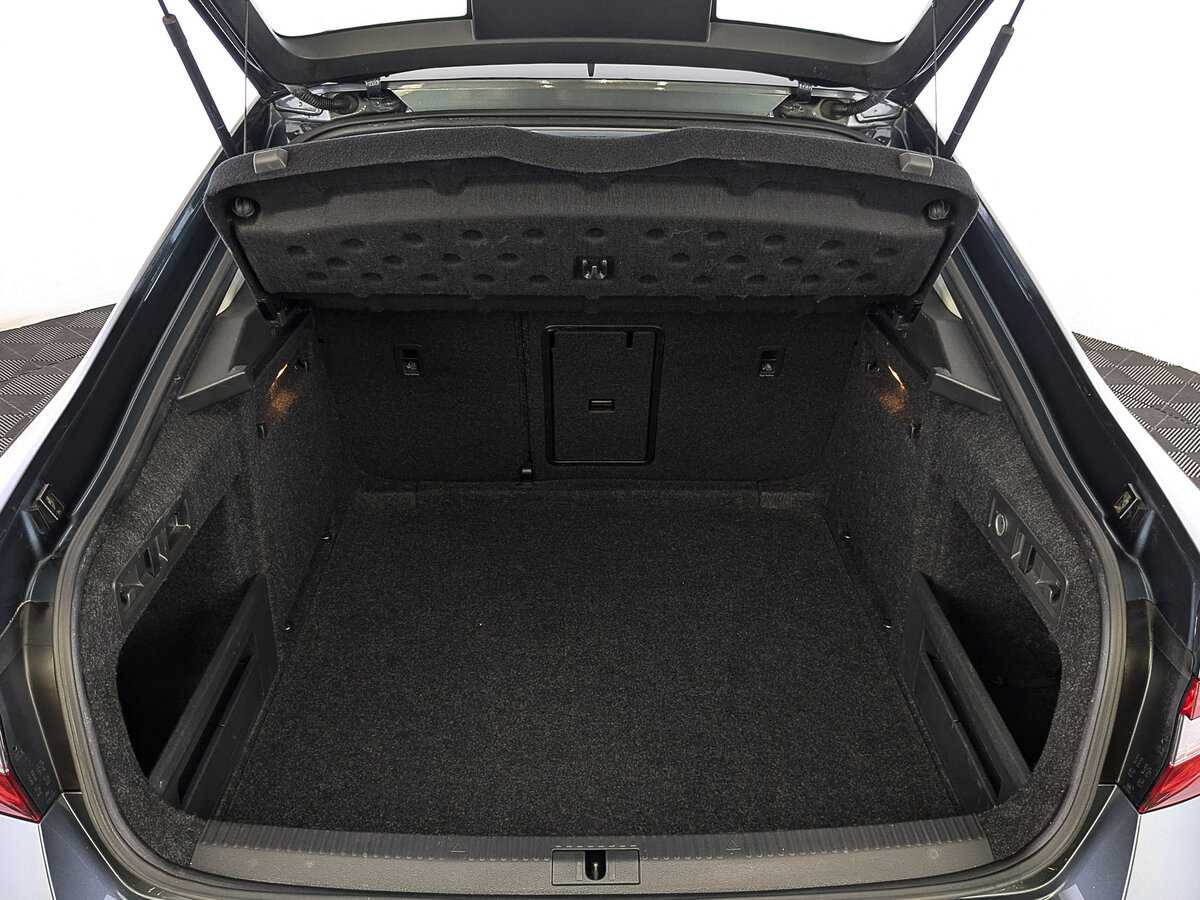 Купить Skoda Superb, 2018, 68 947 км, фото №10