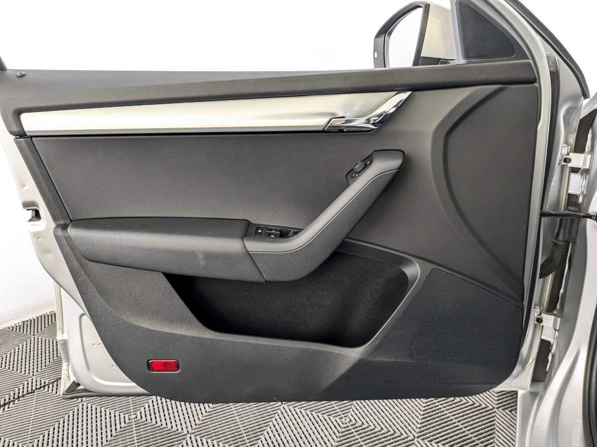 Купить Skoda Octavia, 2018, 116 735 км, фото №19