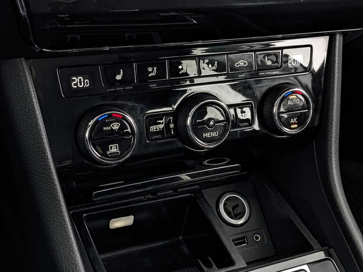 Купить Skoda Superb, 2017, 105 276 км, фото №19