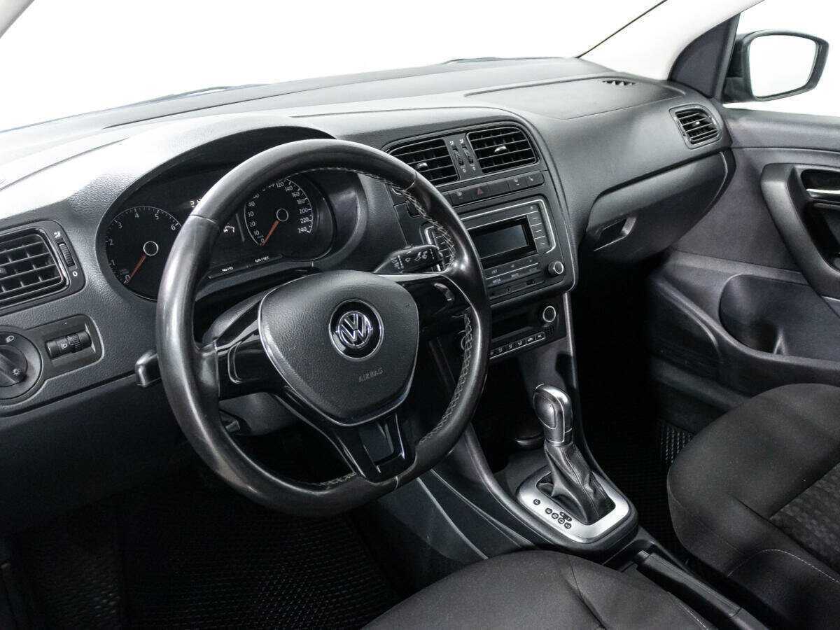 Купить Volkswagen Polo, 2017, 164 601 км, фото №11