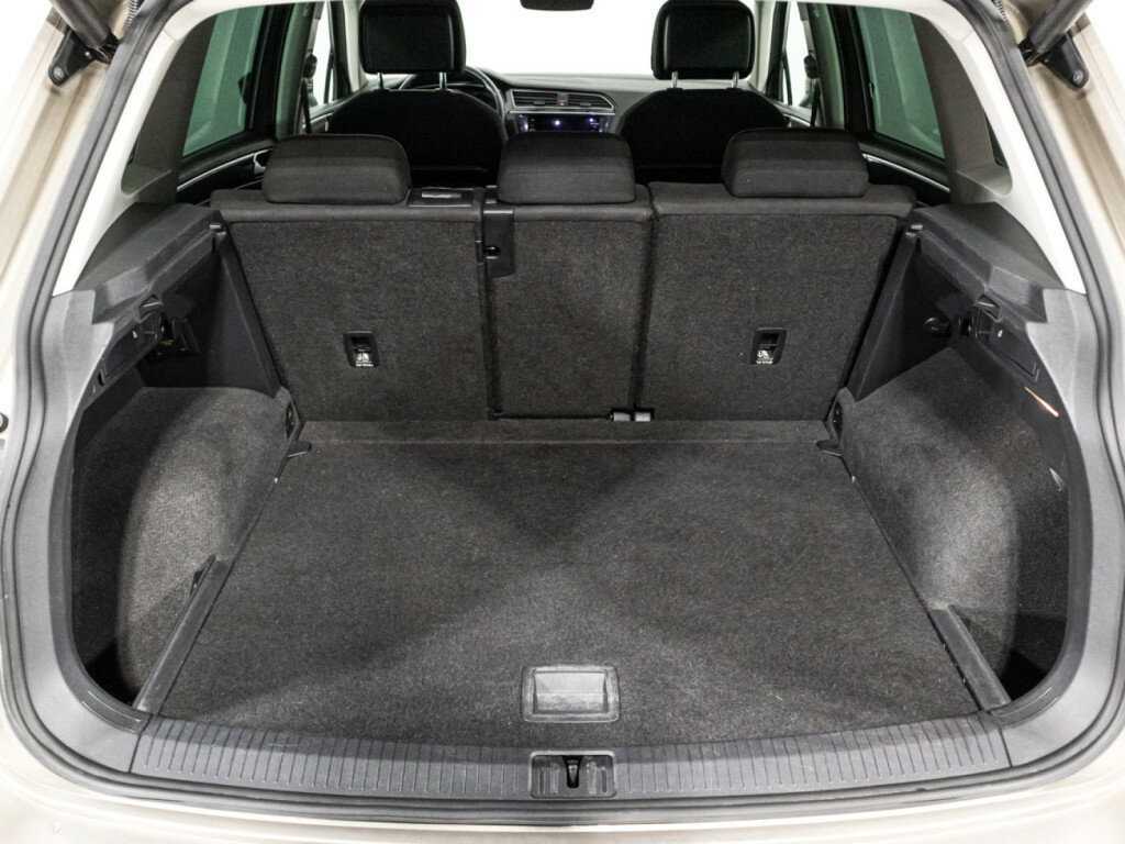 Купить Volkswagen Tiguan, 2018, 166 443 км, фото №15