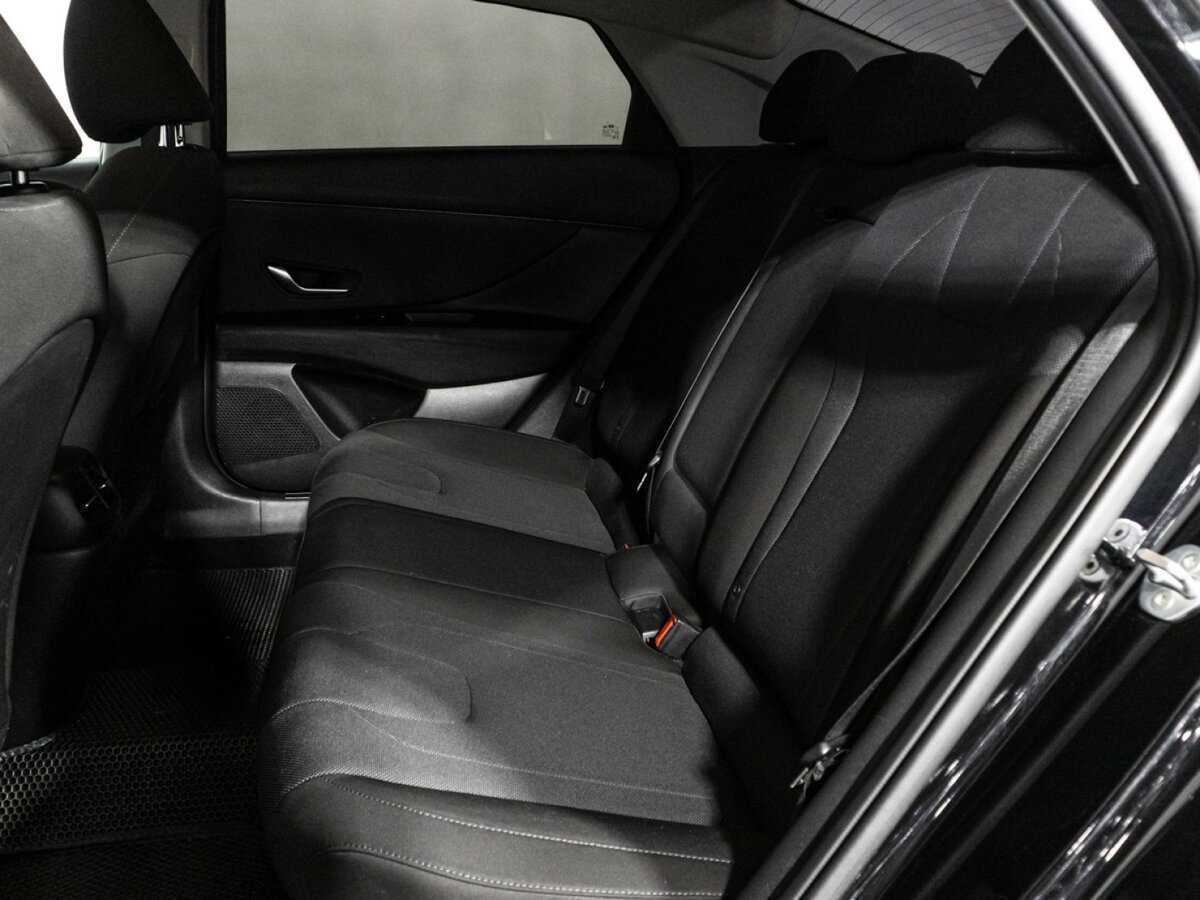 Купить Hyundai Elantra, 2021, 109 121 км, фото №10