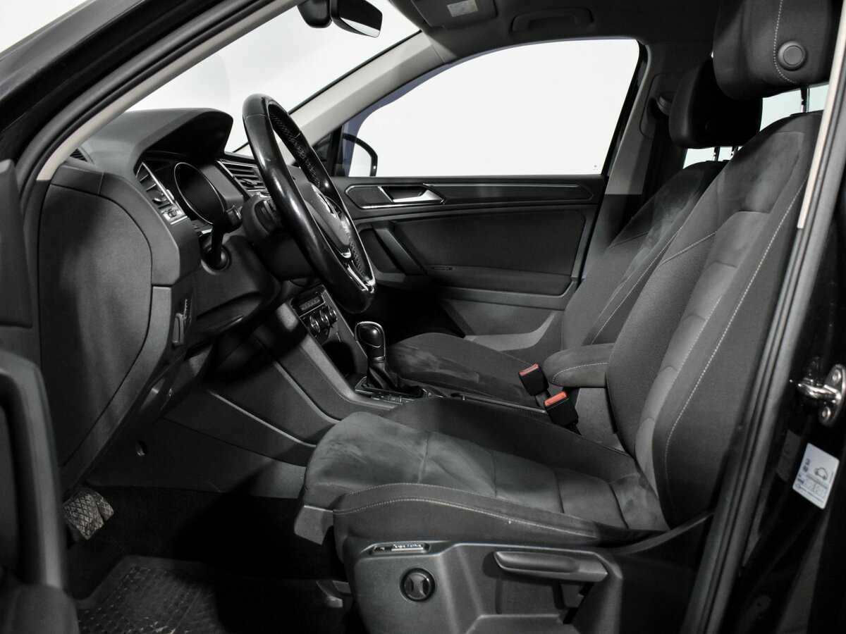 Купить Volkswagen Tiguan, 2017, 150 300 км, фото №12