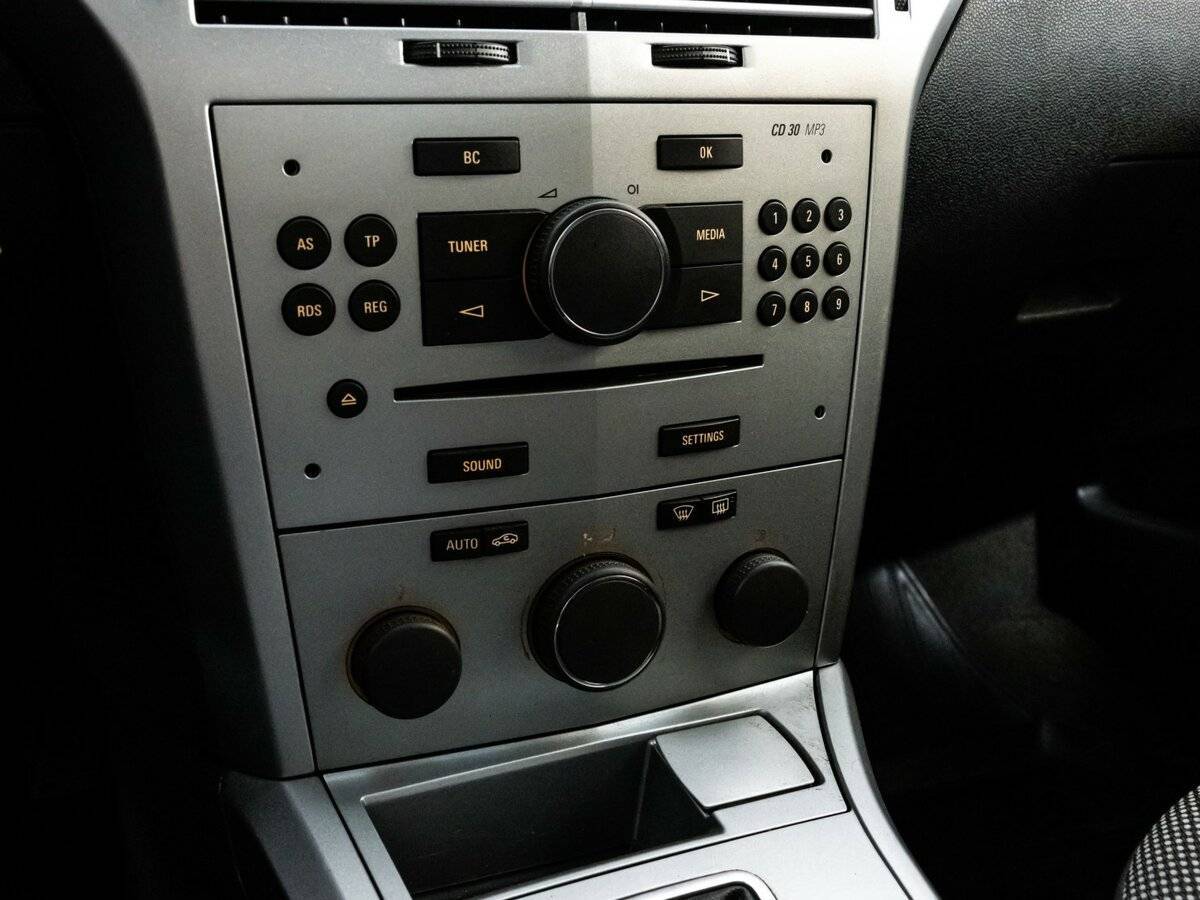 Купить Opel Astra, 2014, 181 102 км, фото №15