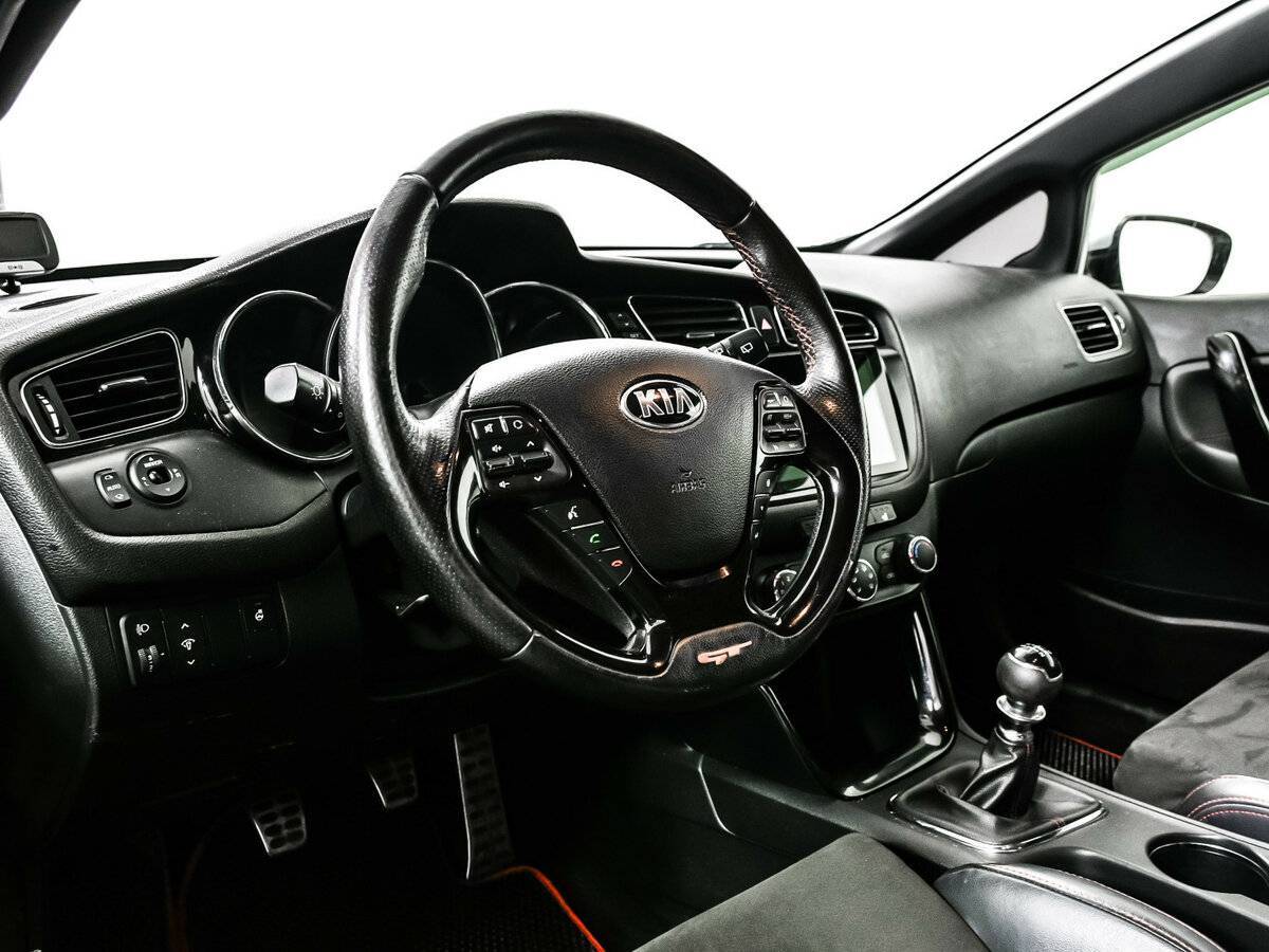 Купить Kia Ceed GT, 2015, 134 534 км, фото №12