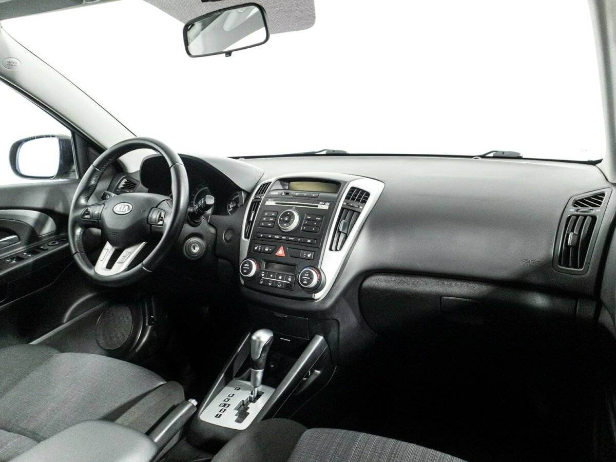 Купить Kia Ceed, 2012, 130 000 км, фото №9