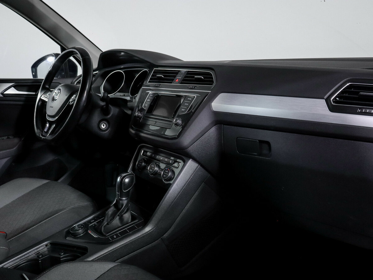 Купить Volkswagen Tiguan II, 2017, 137 370 км, фото №7