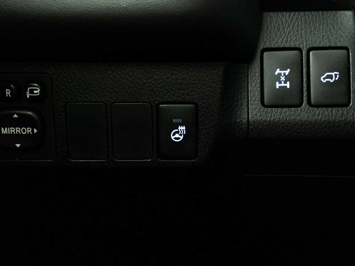 Купить Toyota RAV4 IV (XA40) Рестайлинг, 2015, 76 266 км, фото №17