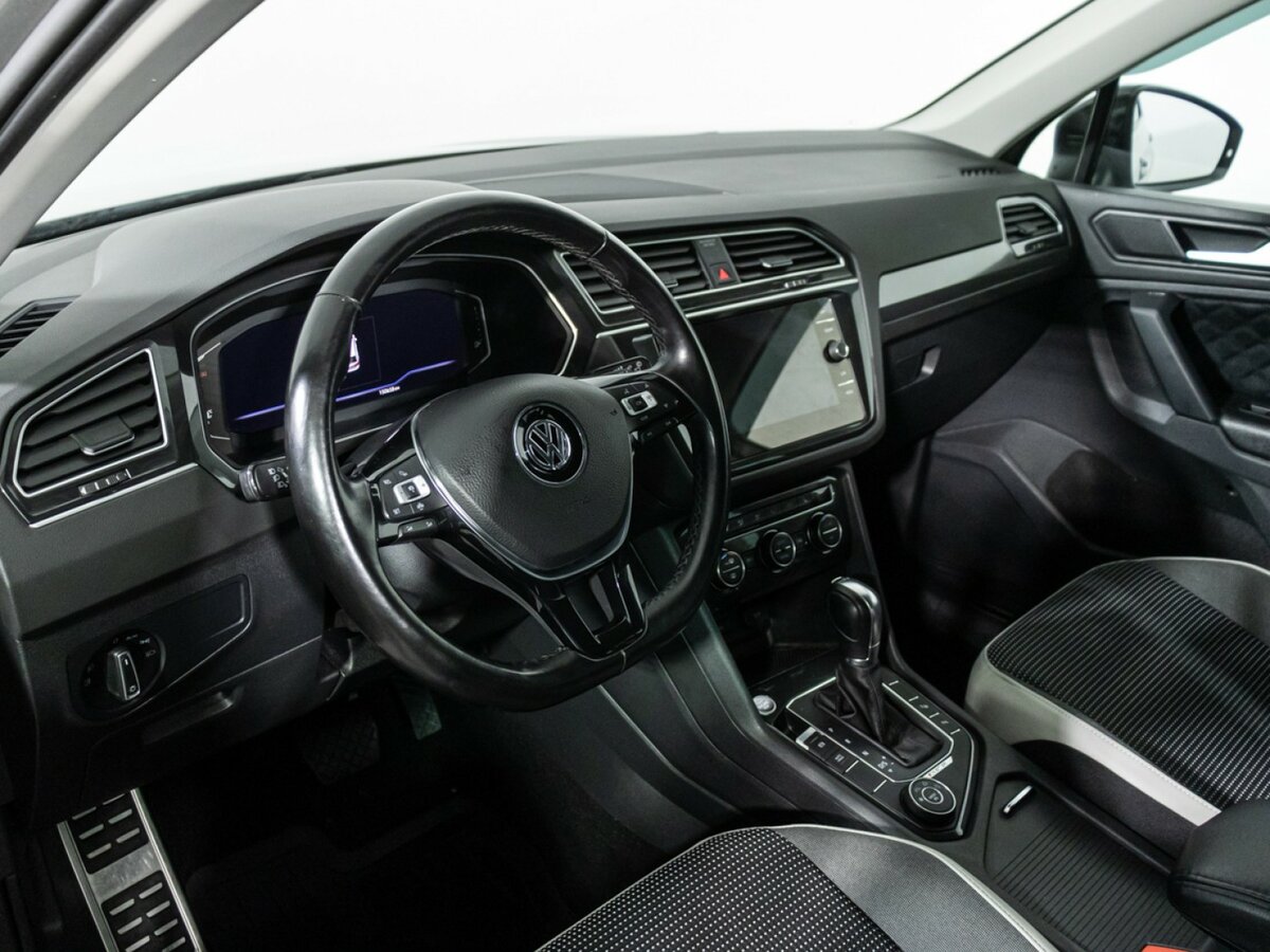 Купить Volkswagen Tiguan II, 2019, 150 653 км, фото №9
