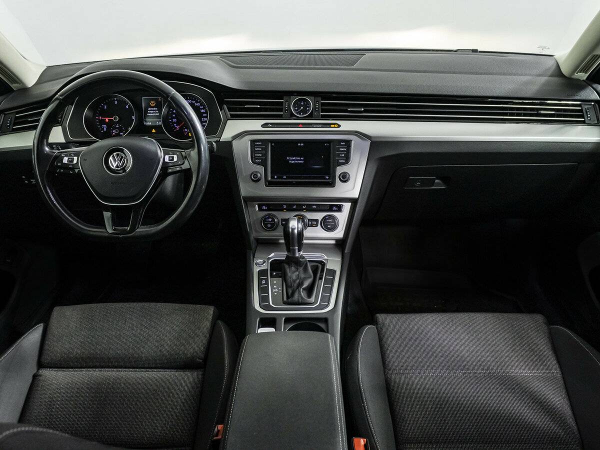 Купить Volkswagen Passat B8, 2017, 152 451 км, фото №10